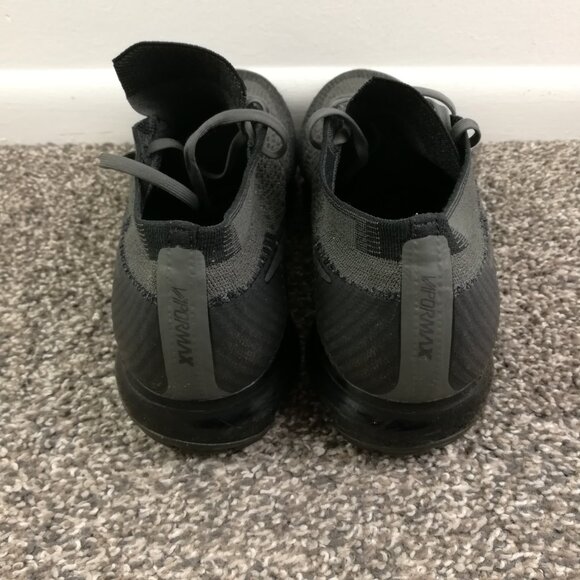 Nike Air VaporMax Flyknit 2 Dark Gray Black 942843-002 Womens 12 / Mens 10.5 - Picture 5 of 7